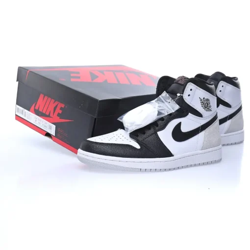 Nike Air Jordan 1 Retro High OG”Stage Haze”