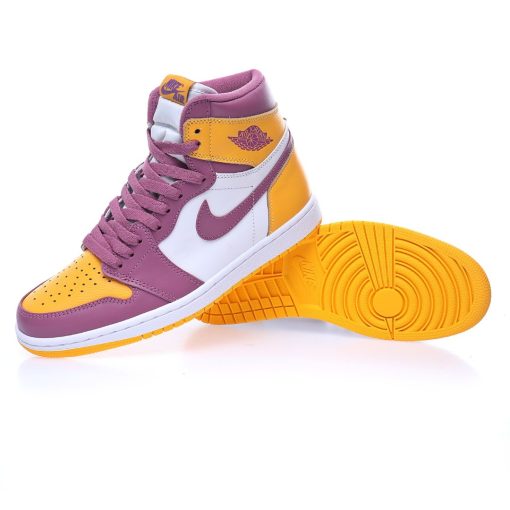 Nike Air Jordan 1 Retro High OG”Omega Psi Phi”