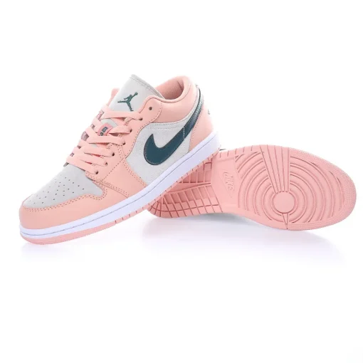 Nike Air Jordan 1 Retro”White Oreo”