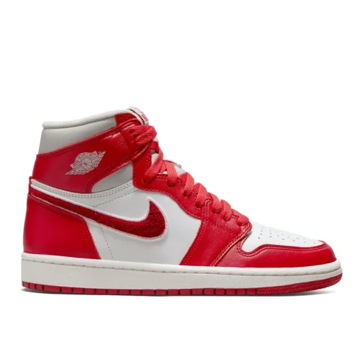 Nike Air Jordan 1 Retro High OG “Chenille”