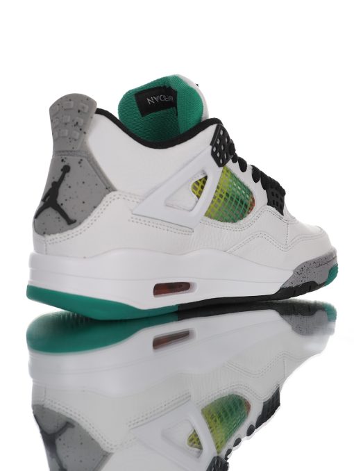 Nike Air Jordan 4 Retro WMNS”Rasta”