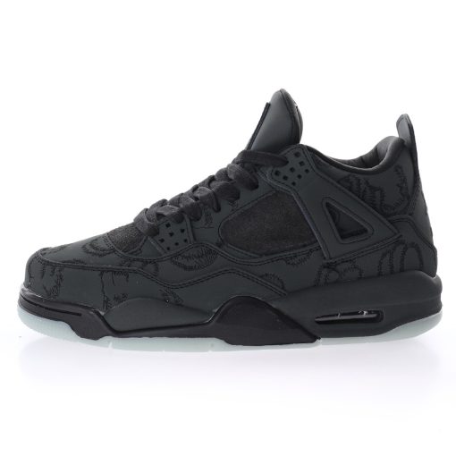 Kaws x Air Jordan 4 Retro”Black”