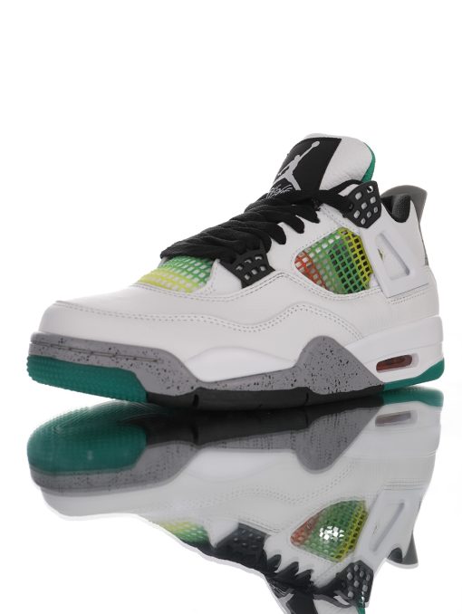 Nike Air Jordan 4 Retro WMNS”Rasta”