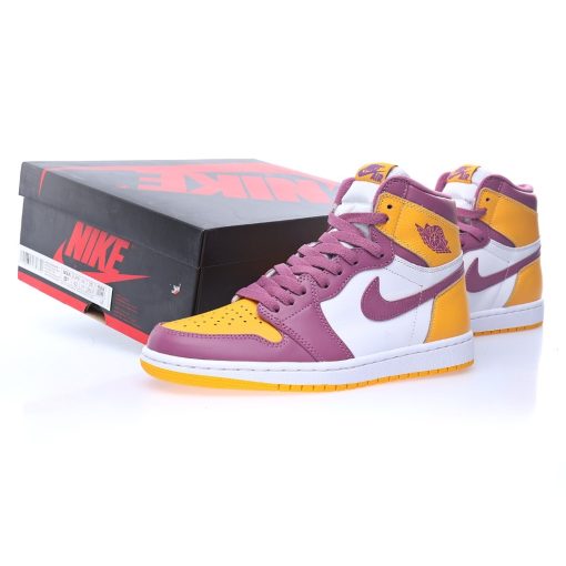 Nike Air Jordan 1 Retro High OG”Omega Psi Phi”
