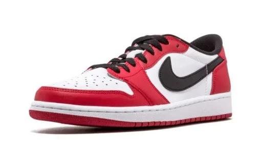 JORDAN 1 LOW RETRO CHICAGO