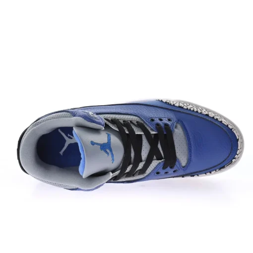 NIKE Air Jordan 3″Varsity Royal”