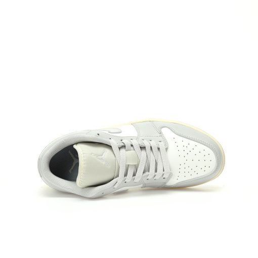 Nike Air Jordan 1 Low”Light Grey/Sail”