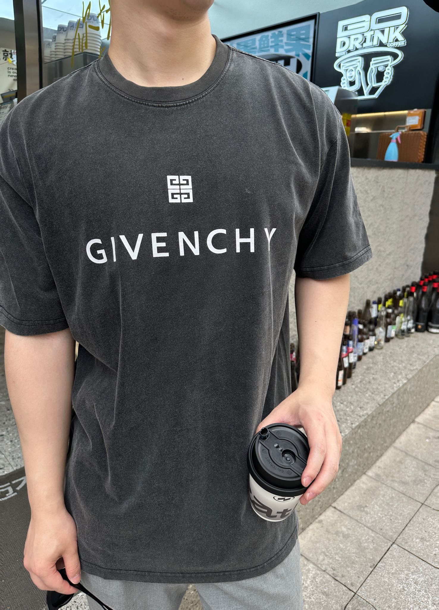 T-shirt Givenchy - Imagen 4