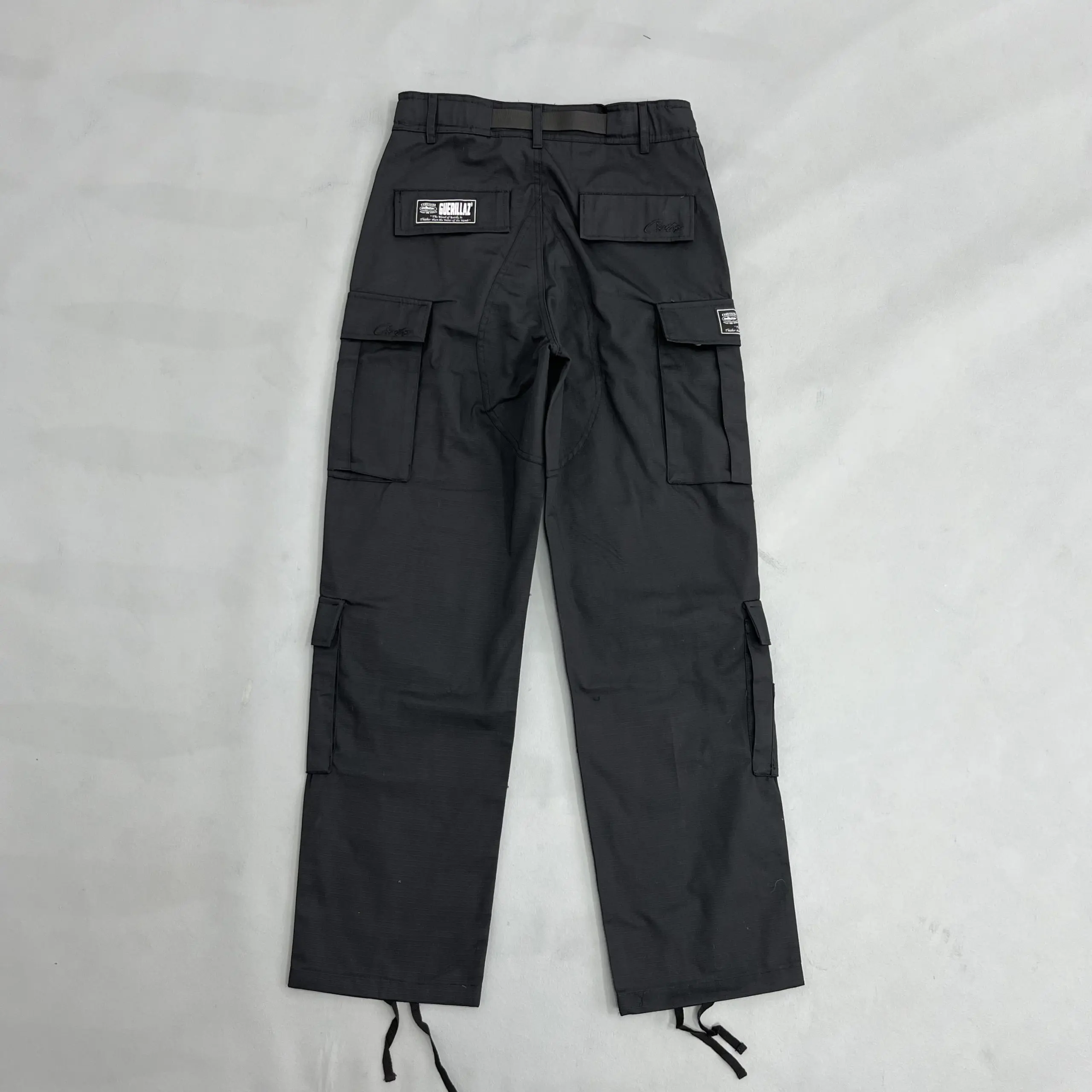 Corteiz Guerillaz Cargo Pants Black - Imagen 2