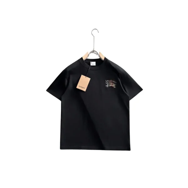 Burberry Equestrian Knight Design Logo Short Sleeved T Shirt Black