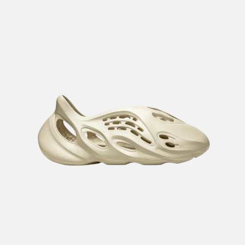 Yeezy Foam- RNNR Sand