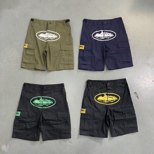 Corteiz Guerillaz Cargo Shorts, Featuring A Prominent Alcatraz Logo Print