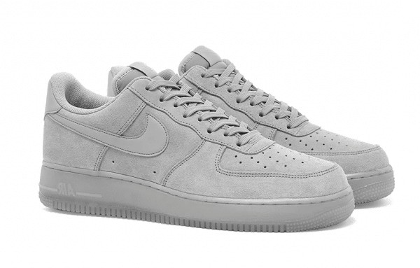 Nike Airforce – Low Suede Grey
