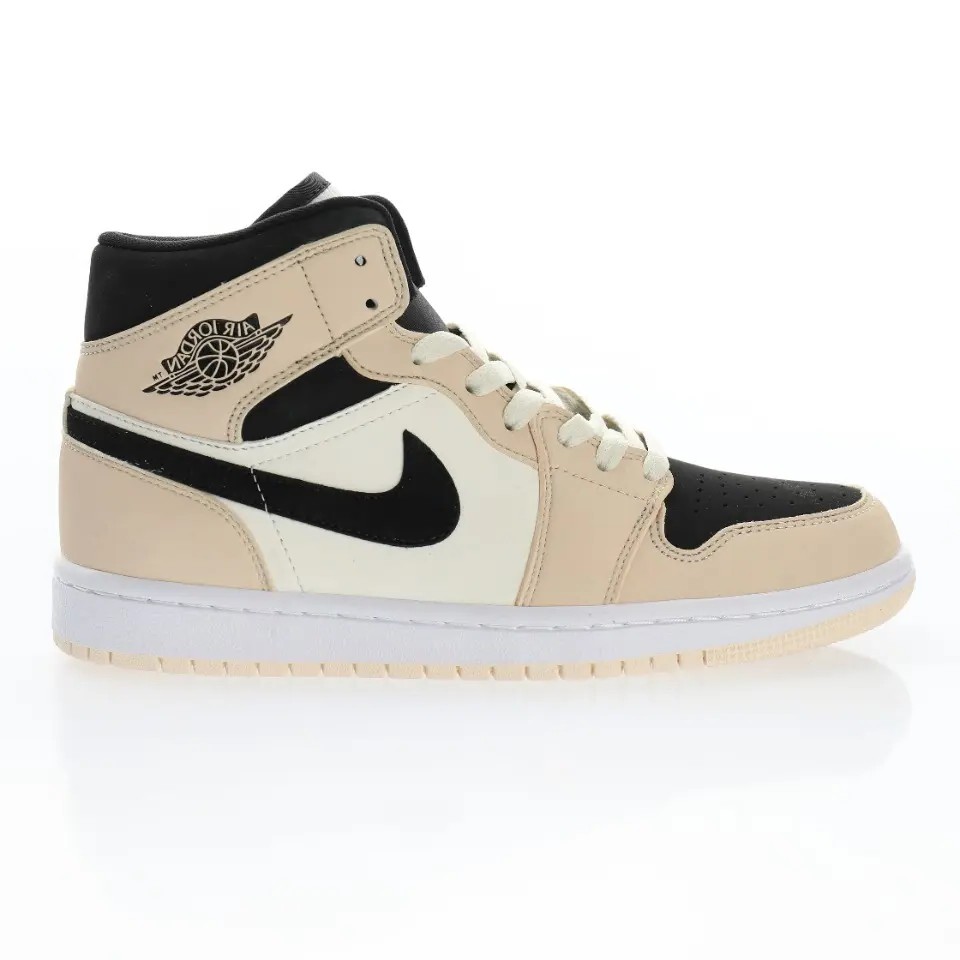NIKE Wmns Air Jordan 1 Retro Mid”Barely Orange”