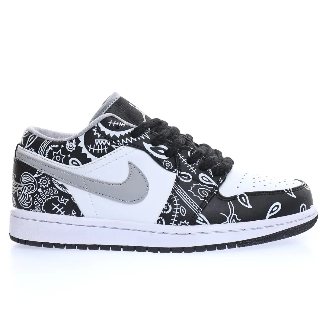 Nike Air Jordan 1 Low”Light Smoke Grey/Paisley”