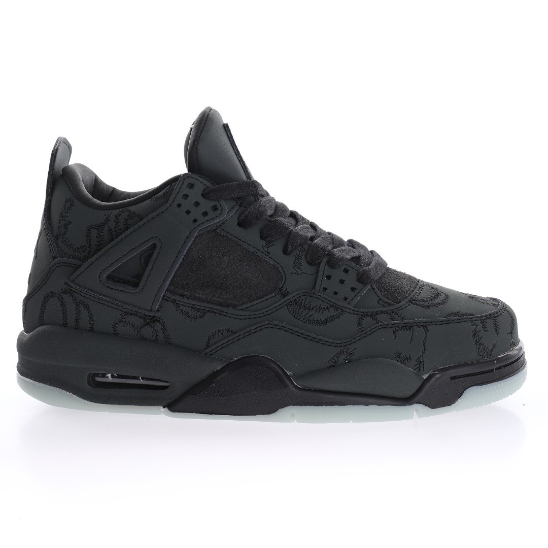 Kaws x Air Jordan 4 Retro”Black”