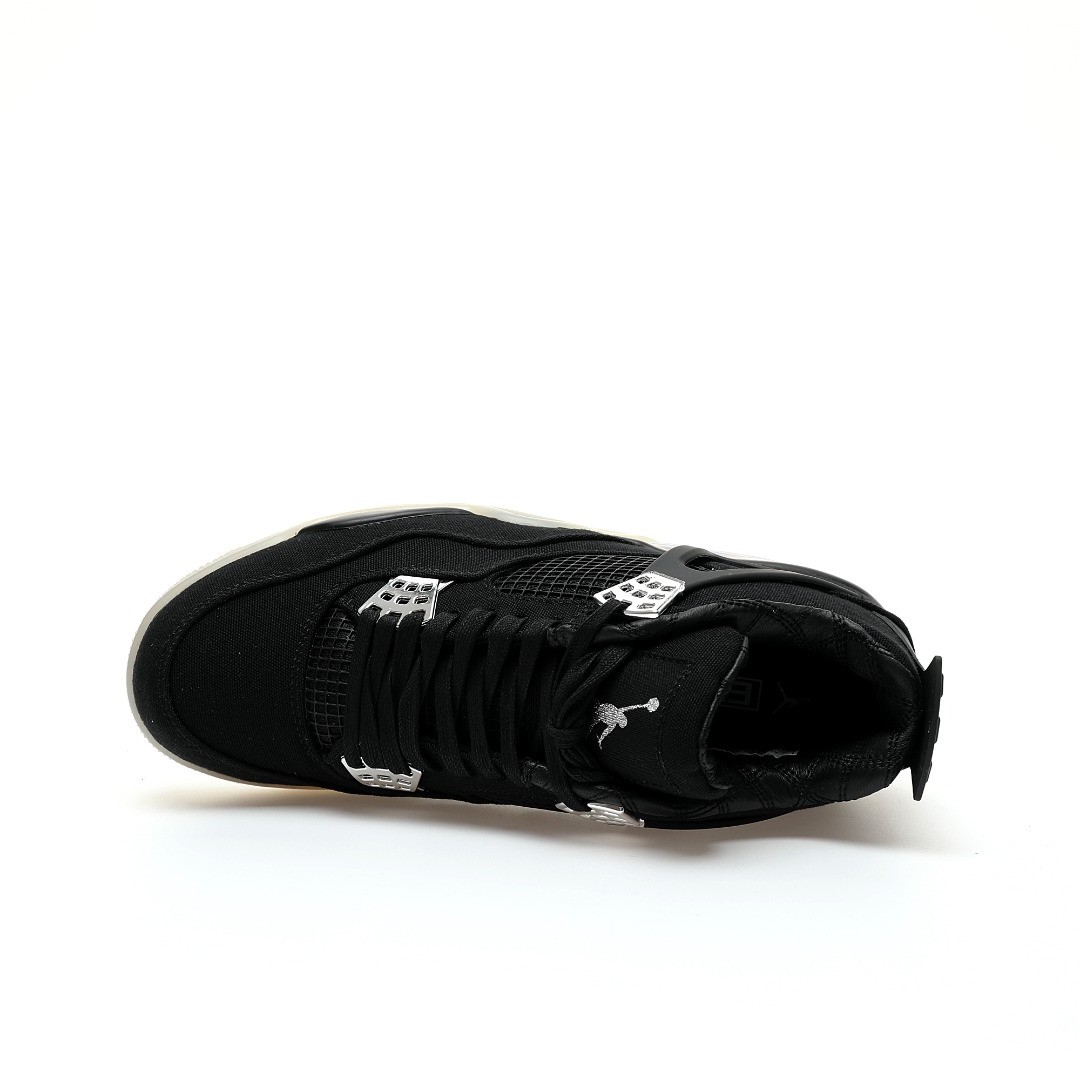 Nike Air Jordan 4 Retro”Black/Metallic Silver”